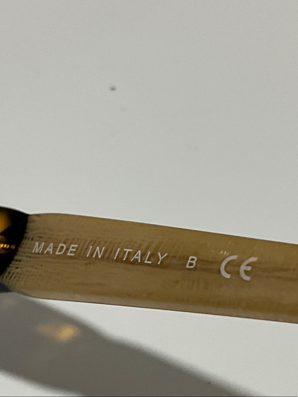 CHANEL Two-Tone Black and Tan Gradient Sunglasses - Picture 4 of 6